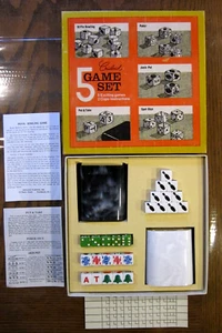 Crisloid #335 Juego de Dados Baquelita Caja Original Instrucciones Años 60 Completo - Imagen 1 de 3