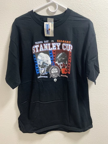 Vintage Tampa Bay Lightning Calgary Flames 2004 Stanley Cup Shirt NWT NEW NHL XL Cover