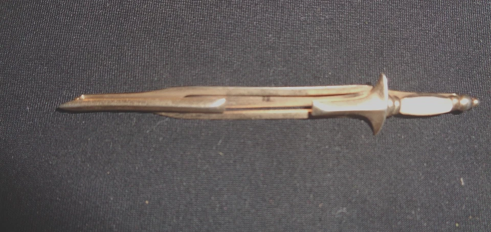 De colección SWANK Tono Dorado Espada Ancha Corbata Clip Barra Madreperla Mango Foto 1 de 4