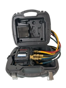 JB INDUSTRIES DM4 Digital Manifold Gauge, 4-Valves - Picture 1 of 10