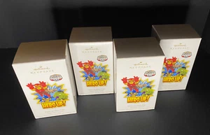 4 Stück Super Hero Squad Time to Hero Up! Punze Andenken Ornament - Bild 1 von 4