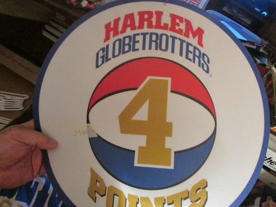 Letrero vintage Harlem Globetrotters 4 puntos tiro plástico montaje en pared Foto 1 de 1