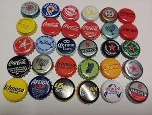 LOTTO E/2024      30 TAPPI A CORONA DIVERSI BIRRE,BIBITE PERFETTI - Imagen 1 de 4