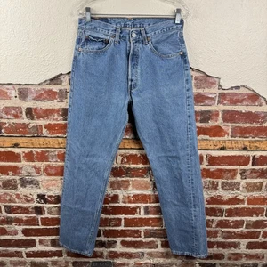 Vintage Levis 501 Jeans Womens 30x32 Blue Denim Made in USA Button Fly 90s - Picture 1 of 10