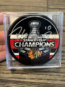 PATRICK SHARP #10 SIGNED BLACKHAWKS 2010 STANLEY CUP PUCK PSA COA - Picture 1 of 2