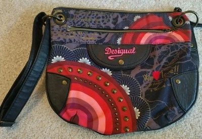 Bolso Bandolera DESIGUAL Brooklyn Cuero Lona Bordada Excelente Estado  Foto 1 de 4