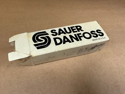 NOS SAUER DANFOSS CHECK VALVE 158B4520  3C14-12T-3 192D in Box - FREE SHIPPING - Image 1 of 4