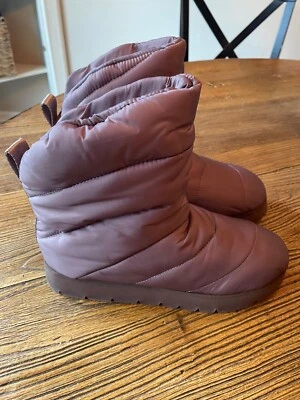 Steve Madden Pop Bota de Invierno Para Mujer Talla 8.5 Malva Oscura Puffer Botines Foto 1 de 4