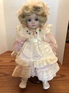 Colección de muñecas de porcelana Gorham musical 1987 - Kezi - Imagen 1 de 11