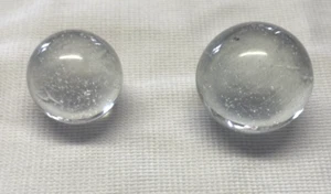 Vintage Large Shooter Marble Clear Glass w/ Bubbles 7/8” & 1" Lot of 2 - Picture 1 of 2