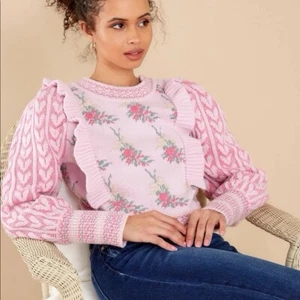 LoveShackFancy LSF Warwick Ruffle Strawberry Floral Pullover Sweater XS - Picture 1 of 10