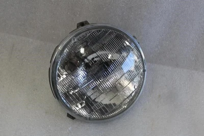 Faro Triumph Spitfire 1500 1979 (se adapta a ambos lados) Foto 1 de 4