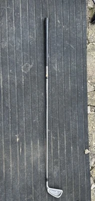 Titleist R/H DCI Oversize + Steel Shaft 2 Iron Original Grip - Image 1 of 4