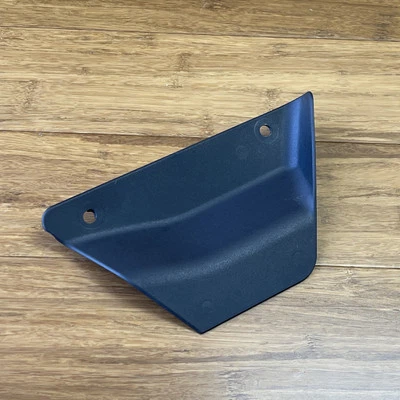 2014-2018 Ferrari California T painel de acabamento de porta-malas de plástico esquerdo original do fabricante - Imagem 1 de 4