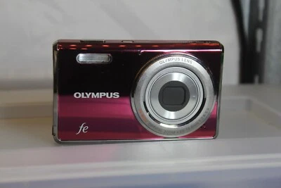 Olympus fe 4000 - Pink 12MP. VG Condition, with Battery and Charger - Image 1 of 4