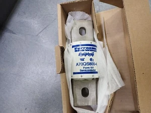 NEW Mersen A70QS800-4 Semiconductor Fuse, 800A, 700VAC/VDC, Bolted Blade - Picture 1 of 2