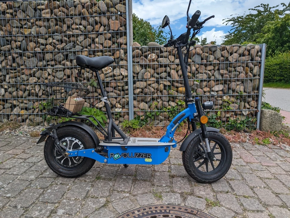 E-Mofa Revoluzzer Generation III, 3.0 20 Plus, 60W, 30 Ah Lithium, blau, - Bild 1 von 1