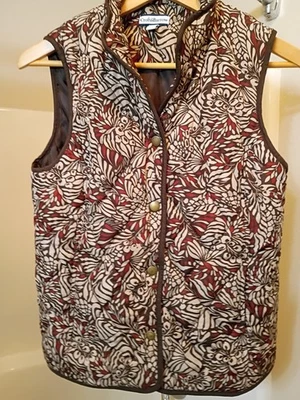 Women's Croft & Barrow Quilted Brown Paisley Vest Size Small - Image 1 of 4