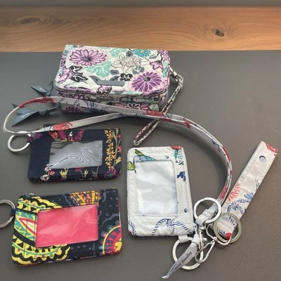 Lot of 3 Vera Bradley ID Cases Zip Coin Purse License Id Case + Small Pursette - Image 1 of 4