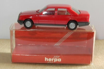 Micro Herpa Ho 1/87 Mercedes Benz 300 E Rosso Scuro IN Box - Immagine 1 di 4