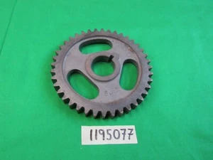 Cam Shaft Sprocket NOS 225 Dauntless V6 66-71 NOS 1195077 (S319) - Picture 1 of 2