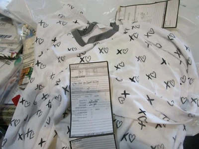 Pottery Barn Kids 紧身版型 XO 10 粉红色睡衣照片拍摄样本  — 第 1/3 张图片