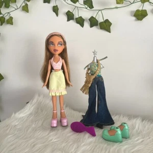 Bratz Doll Yasmin 'Flaunt It' - COMPLETE! - Picture 1 of 7