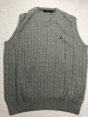 Chaleco suéter tejido con cable de poliéster gris para hombre Chaleco NAUTICA - GRANDE (usado) Foto 1 de 4