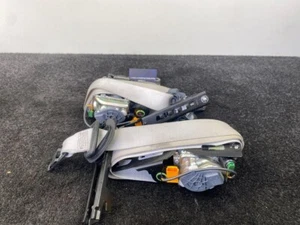 Juego de cinturones de seguridad delanteros blanco mercedes-benz c63 amg (w205) a2058601585 - Imagen 1 de 4