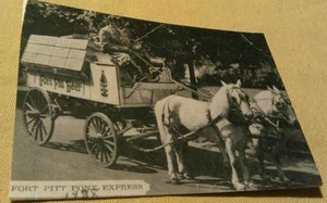 Vagón de cerveza Fort Pitt 1938 raro Pony Express Pittsburgh Pa. Brewery nueva postal - Imagen 1 de 1