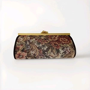 Tapestry Floral Vintage Fabric Clutch Purse Clasp Women's Fashion - Picture 1 of 11