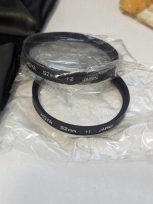 Hoya Close Up +1 and +2 Filter - 52mm screw mount ,Made in Japan in pouch - Image 1 of 2