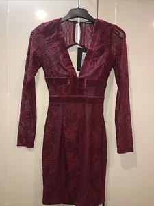 CLOSING DOWN! BNWT STUNNING LADIES PRETTYLITTLETHING RED OPEN BACK DRESS SIZE 8 - Picture 1 of 3