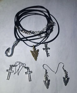 5 PIECE JEWELRY SET LOT LEATHER NECKLACES EARRINGS FREE JEWELRY BOX - Picture 1 of 7