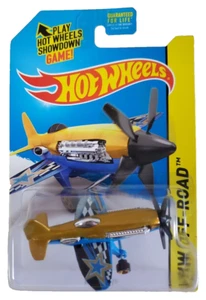 Hot Wheels. Mad Propz. Airplane. Plane. HW Off Road. Sky Show. 92/250. 2015 - Picture 1 of 3