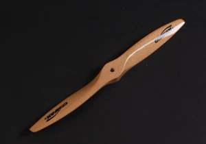 10 x 7 Glow Wooden Propellor Radio Controlled Model Aeroplane Spare - Gemfan - Picture 1 of 11
