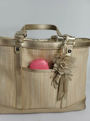 Bolso de Mano Grande Cole Haan Mujer 16x10x6" Foto 1 de 4