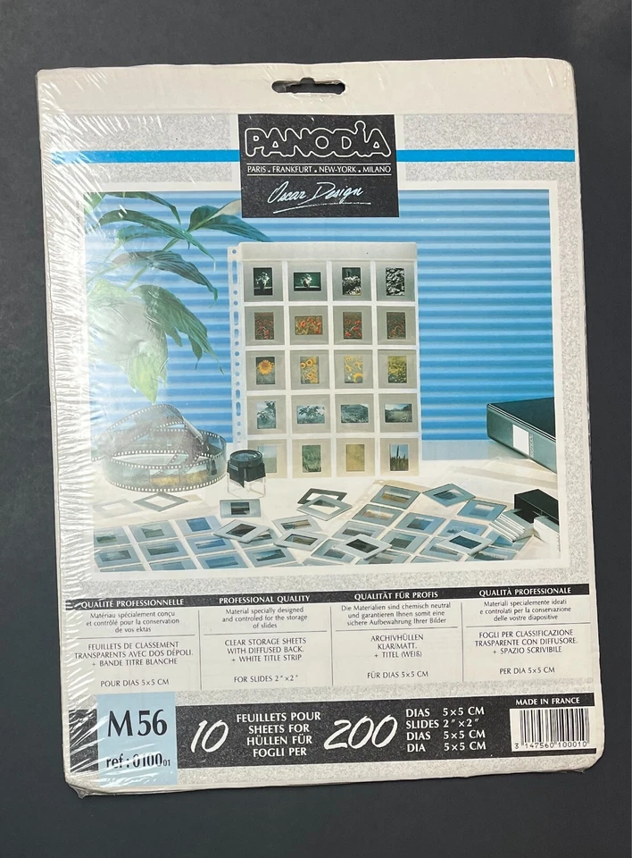 Storage Pages Slides 10 pack clear with diffused back, 20 2x2 slides per sheet - Image 1 of 2