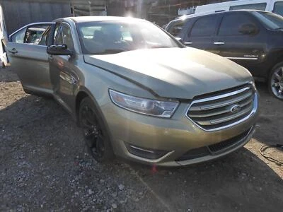 Conjunto de filtro de aire usado se adapta a: Ford Taurus 2013 3,5 L sin turbo grado A Foto 1 de 4