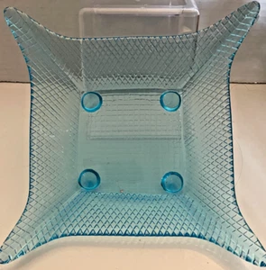 VNTG MCM Brilliant Blue Waffle Glass Dish Pinched Edges - Picture 1 of 5