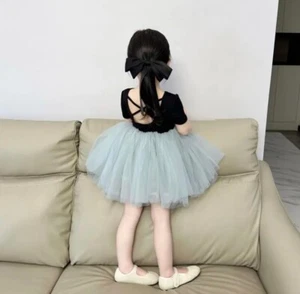 children's dress - Picture 1 of 1