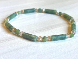 Green Jade Bead Bracelet (On Stretch) 7mm AAA 7 1/2" inch Genuine Stone - Picture 1 of 5