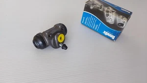 Wheel brake cylinder (rear), for Citroen C15, Renault R18, Talbot 1307-1510 - Picture 1 of 24