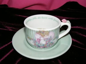 Enesco 2001 Precious Moments Girl With Flowers Candle Holder w/ Candle 852910 - Picture 1 of 6