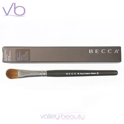 BECCA Eye Colour Wash #36 Brush, Handcrafted, Finest Quality, Color Makeup - Image 1 of 3