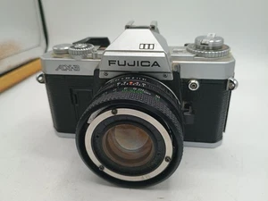 Fujica AX-3 analoge Spiegelreflexkamera 35 mm mit Fujinon-X 50 mm f1,9 FM-Objektiv, ungeprüfte Teile - Bild 1 von 8