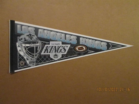 NHL Los Angeles Kings Vintage Circa 1990's Goalie Helmet Team Logo Pennant #12 Cover