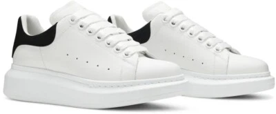 Zapatilla deportiva Alexander McQueen para mujer de gran tamaño blanca/negra talla EU 37.5 / US 7.5 Foto 1 de 4