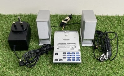 PANASONIC SJ MR230 MINIDISC MULTI CRADLE & Speakers (C123) - Image 1 of 4