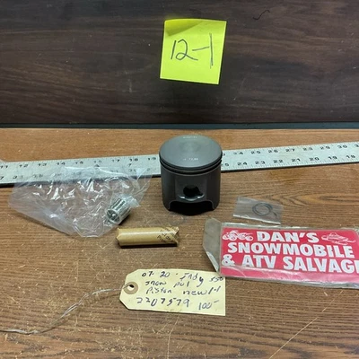 Pistón nuevo # 2207579 Polaris 2007-2020 Indy 550 moto de nieve (1-2) Foto 1 de 4